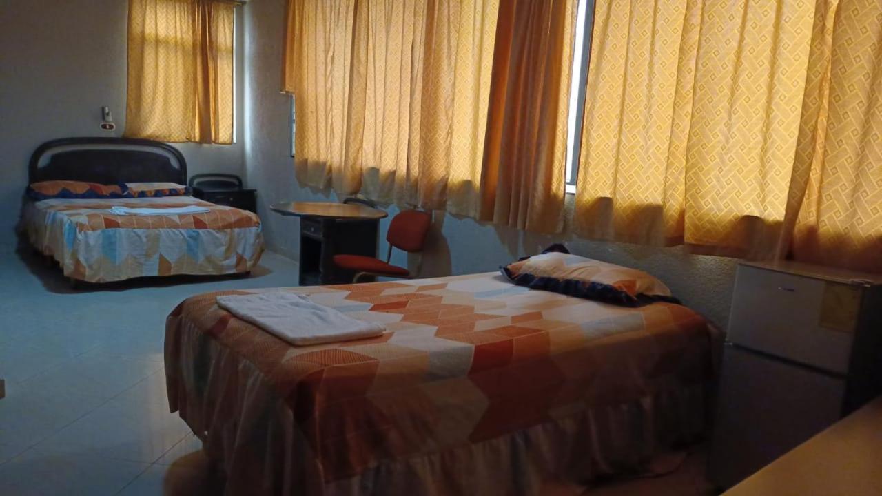 גוויאקיל Hotel Sol De Oro מראה חיצוני תמונה