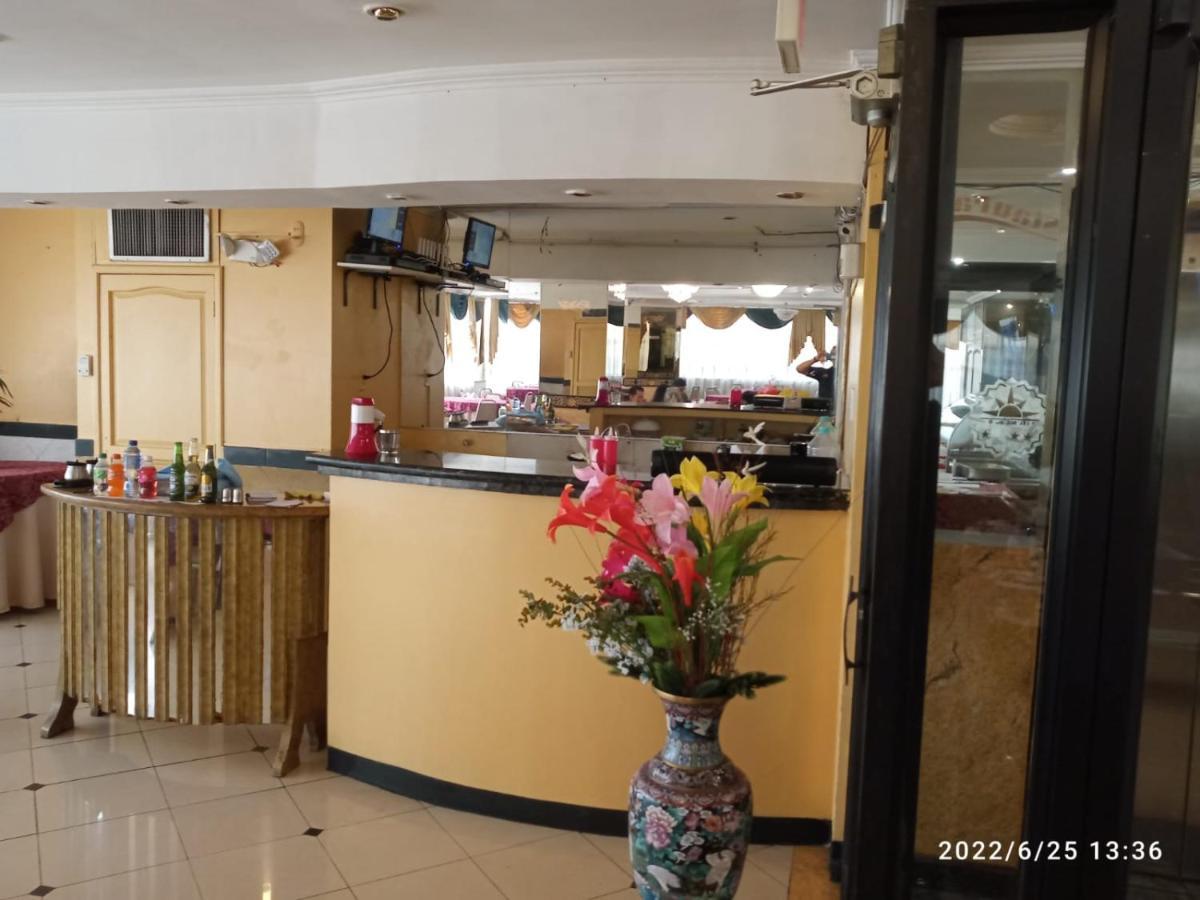 גוויאקיל Hotel Sol De Oro מראה חיצוני תמונה